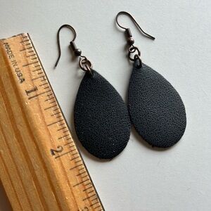 Black Leather Teardrop Earrings bohemian Scandi
